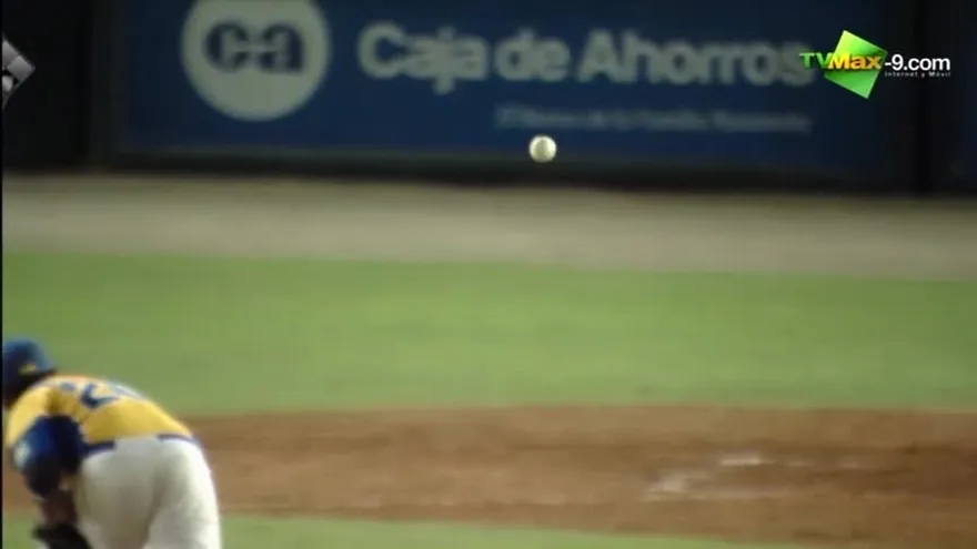 Lanzador ganador Javier García por Herrera