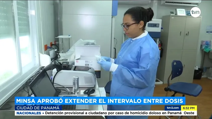 ¿Pueda la vacuna activar el COVID-19 en las personas?