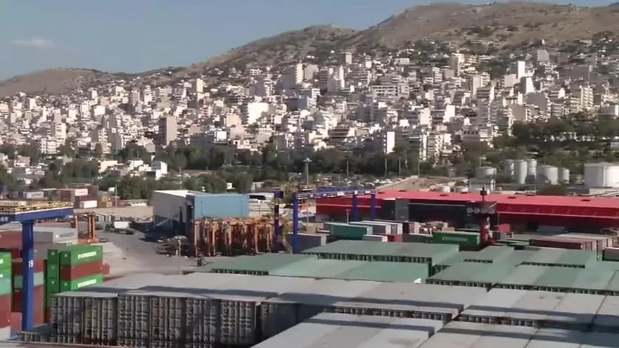 Buque que inaugurará Canal ampliado, ya está en camino a Panamá