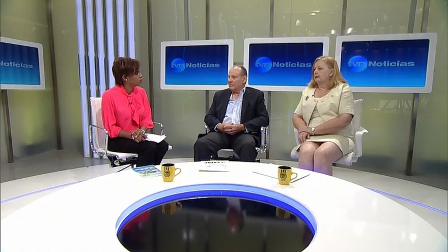 Manuel González Ruiz, CAPAC y Djurdjica Kuentich,  SPIA