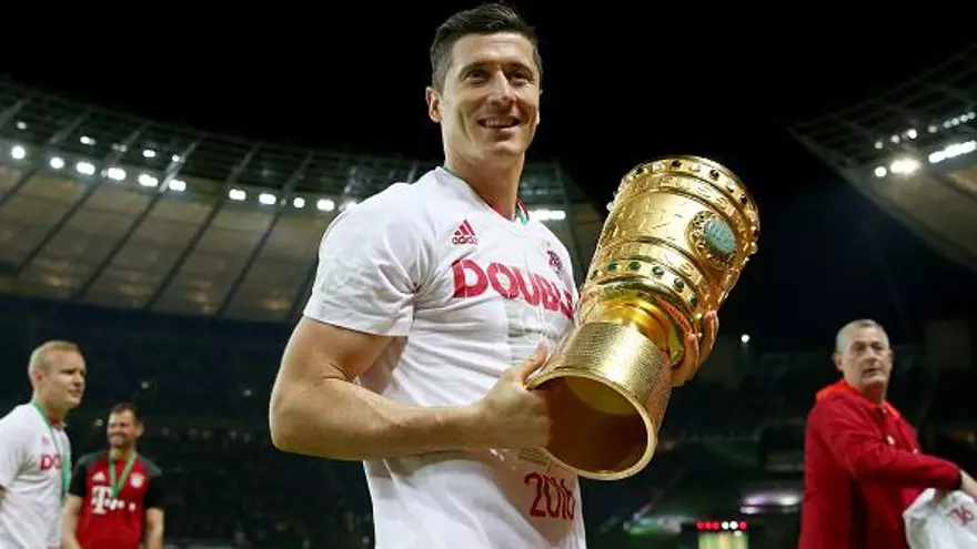 Lewandowskidelantero polaco.