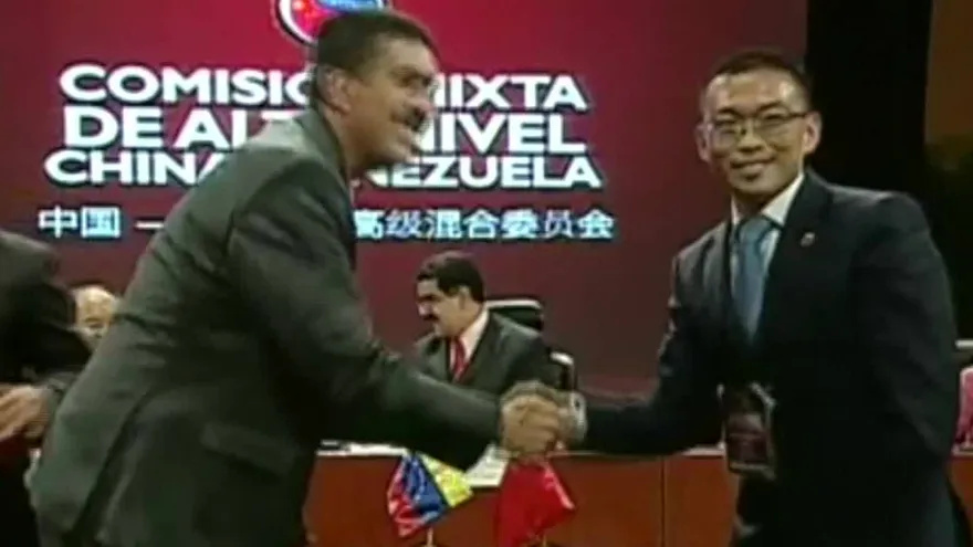 China financiará proyectos petroleros en Venezuela