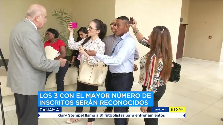 Aumenta cifra de precandidatos presidenciales por libre postulación