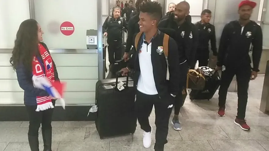 Avión de la Sele que viajaba de Frankfurt a Bogotá, sufrió un daño técnico