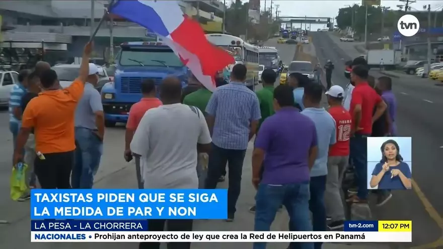 Taxistas en el país siguen en pie de guerra y exigen que medida de pares y nones se mantenga