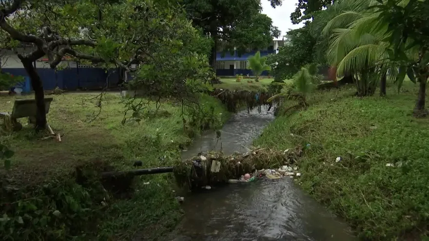 Fuertes lluvias producen inundaciones en Colón