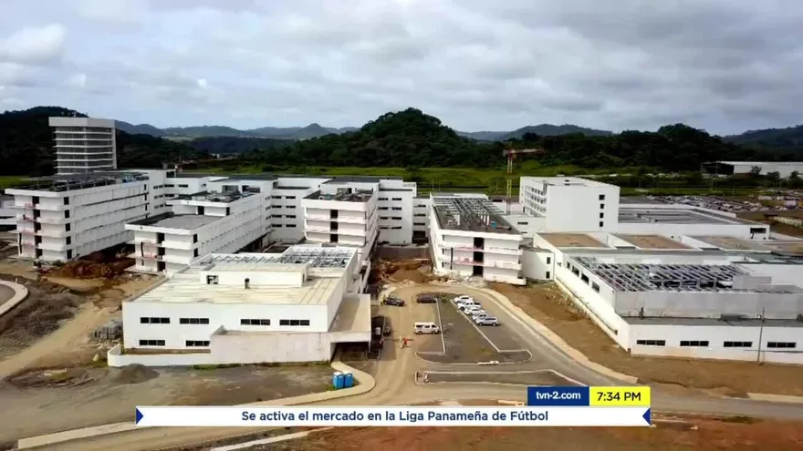 Continúan retrasos en Ciudad de la Salud