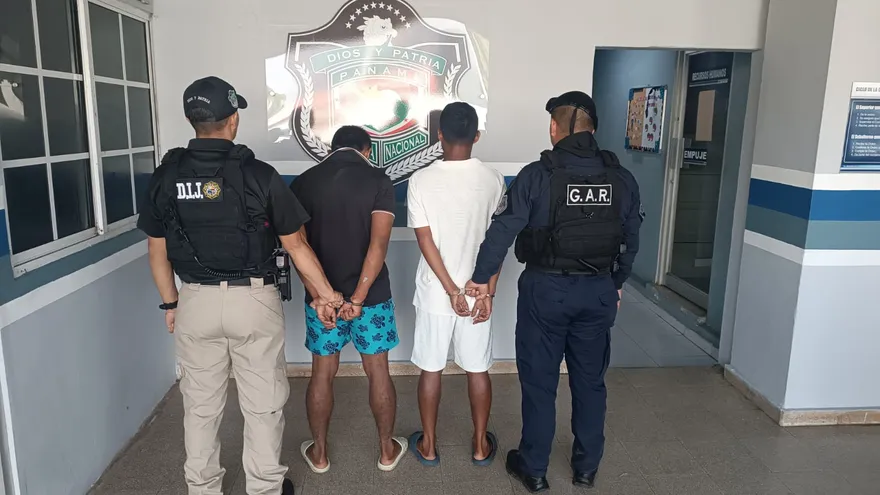 Aprehenden a cinco sospechosos de homicidio y tentativa de homicidio.