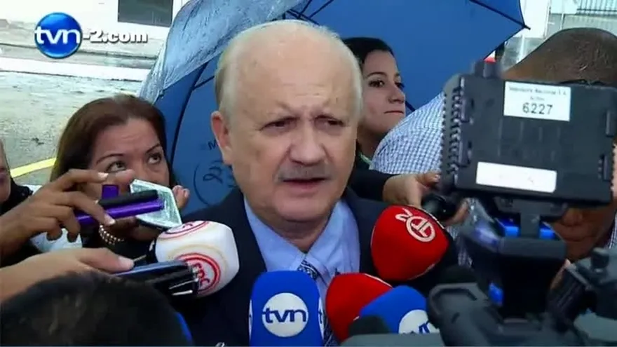 Magistrado Pinilla a favor de Constituyente