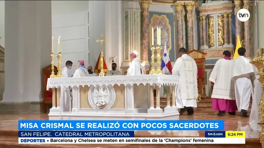Iglesia Católica celebra Misa Crismal