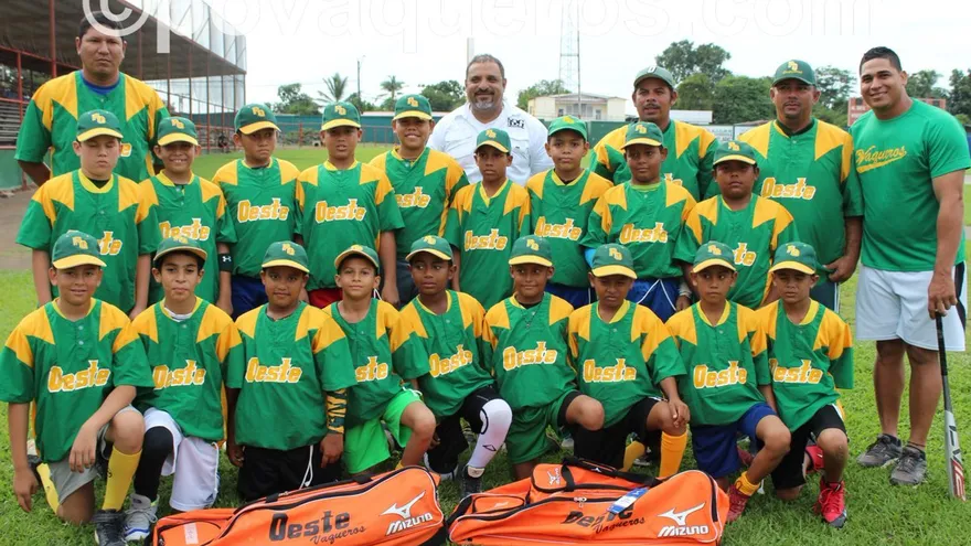 Equipo de Panamá Oeste que compite en el Nacional de Béisbol Sub-10 2016