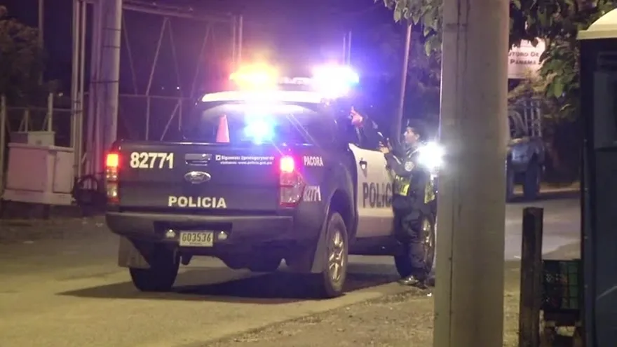 Tres reos se fugan de La Joya