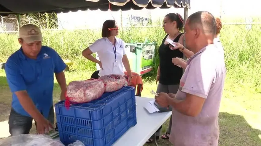 IMA venderá jamones y frutas para fin de año a módicos precios