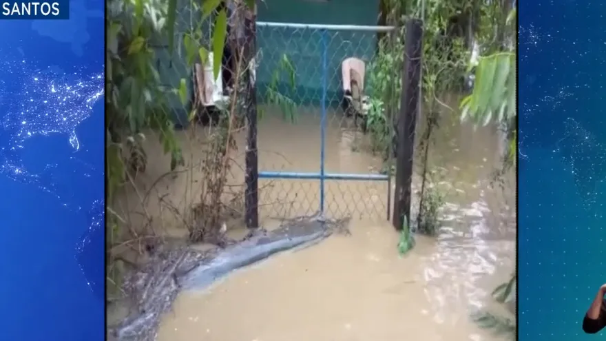 Río Tonosí se sale de su cauce