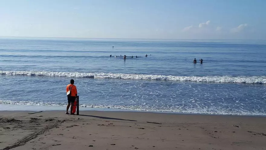 Playas del país son protegidas por personal de la Fuerza de Tarea Conjunta.
