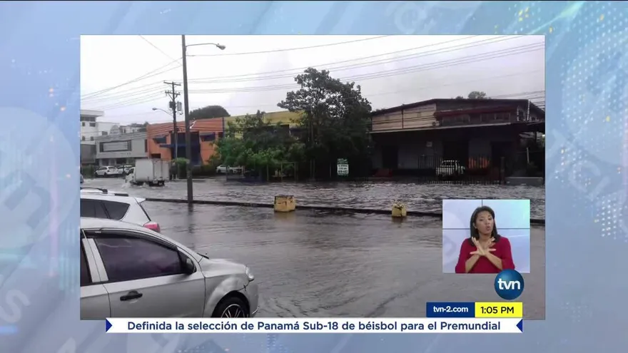 Fuerte lluvia deja vías anegadas en Panamá