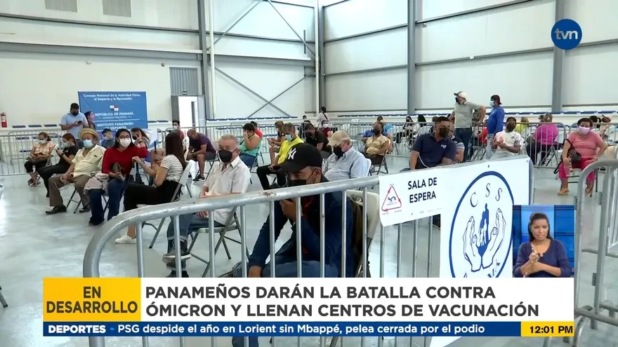 Personas empiezan a acudir a ponerse la tercera dosis