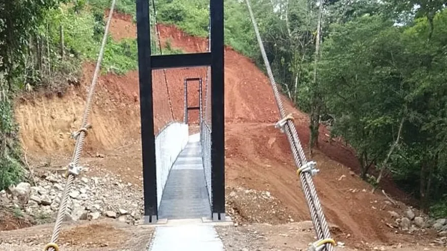 Puentes Zarzos en la comarca Ngäbe-Buglé