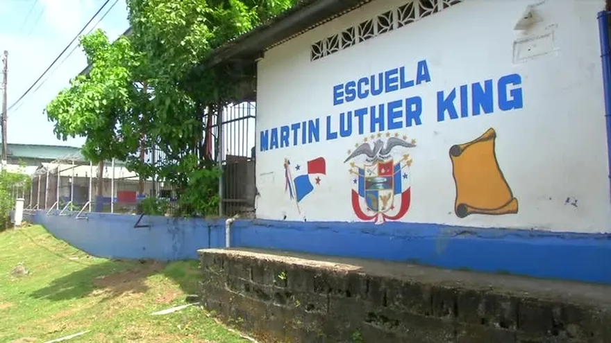 Vandalizaron escuela Martin Luter King