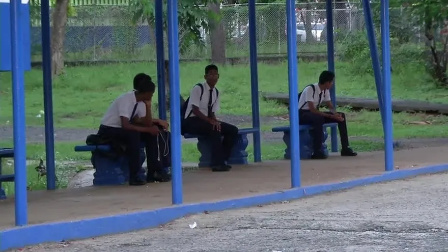 Colegios públicos en Paitilla víctimas del paro docente