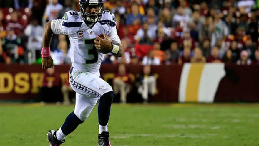 Wilson y Seahawks ganan pese a infracciones