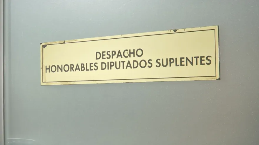 Despacho de diputados suplentes en la Asamblea Nacional