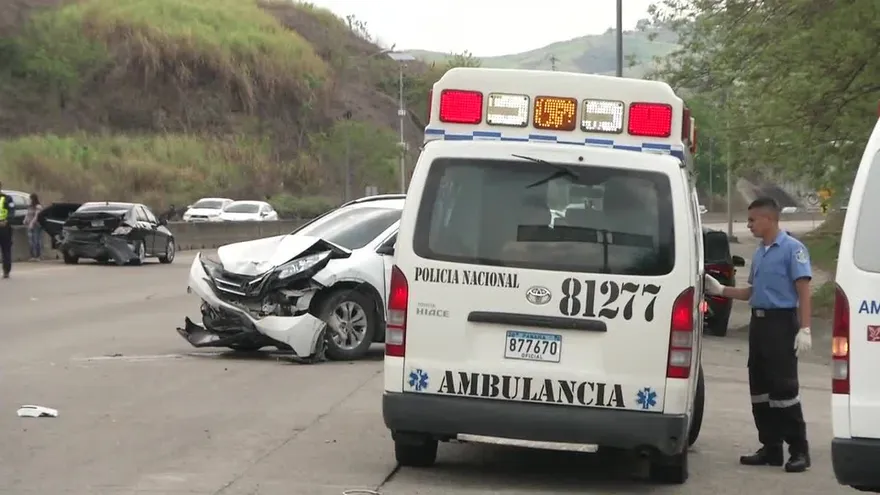 Noticiero AM 24 de abril del 2017 - Bloque 3