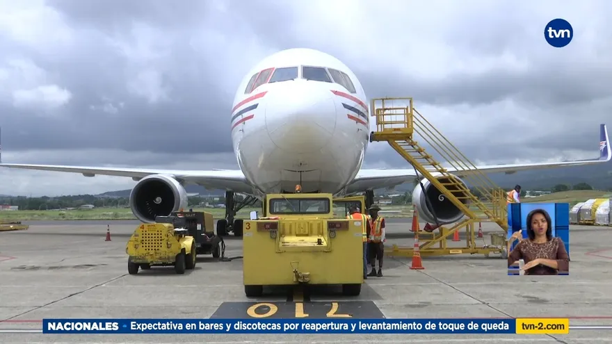 Llega un nuevo lote de vacunas de Pfizer