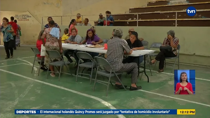 Piden a beneficiarios de programas del Mides vacunarse contra la COVID-19