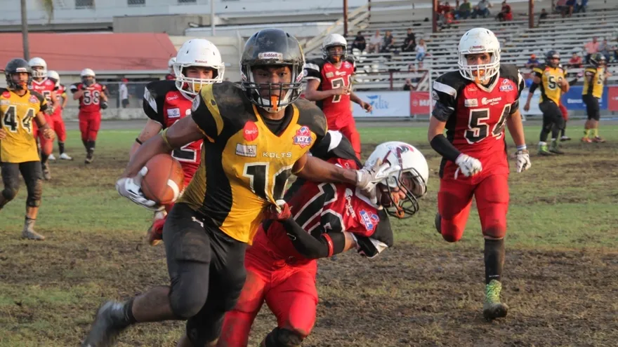 Los Spartans y los Kolts protagonizaron un partido reñido