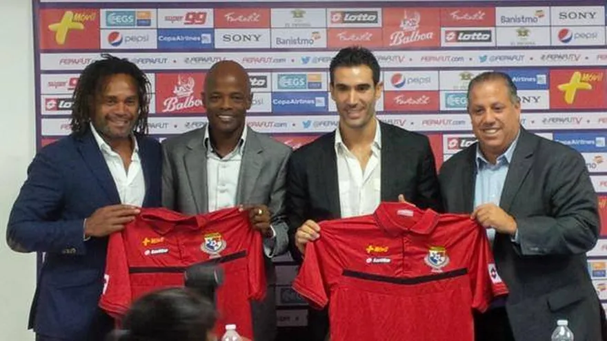 Leyendas del Real Madrid y LPF en reunión especial