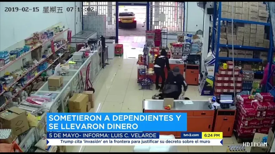 Delincuentes roban en distribuidora en 24 de Diciembre