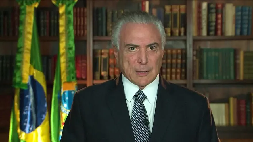 Fiscalía brasileña denuncia a presidente Temer por corrupción