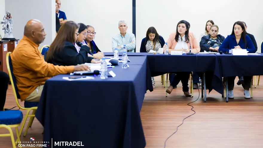 Comisión de Educación Sindical y Mitradel llegan a acuerdo