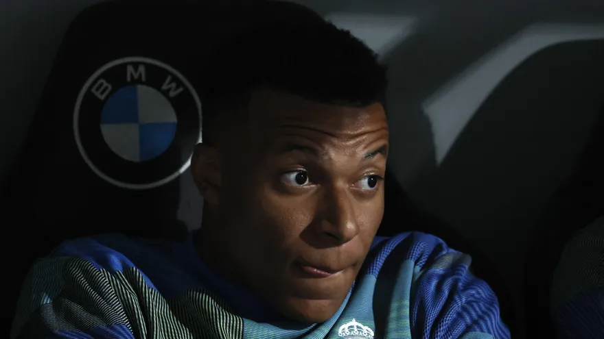 Kylian Mbappé atacante del Real Madrid