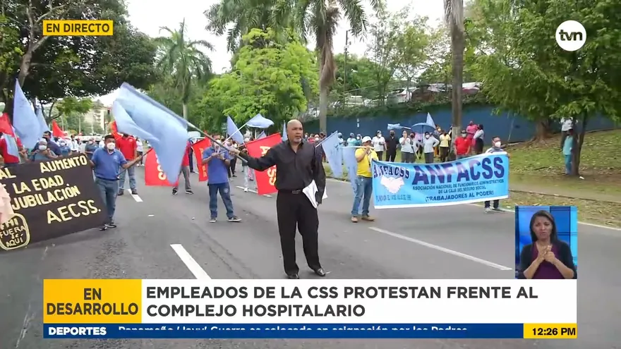 Empleados de la CSS protestan, piden ajustes salariales