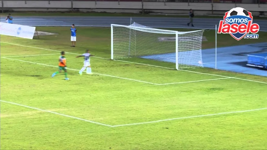 Luis Moreno (Tauro FC) autor del gol brinda declaraciones luego de ganarle a Alianza FC 1-0