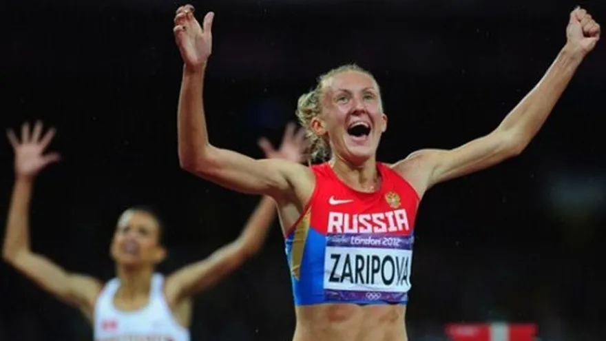 Zaripova pasa del título mundial al olímpico en obstáculos