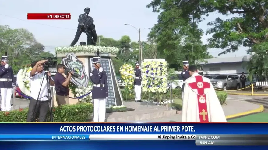 Actos por los policías caídos en acción