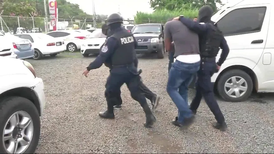 Noticiero AM 25 de mayo del 2017 - Bloque 5