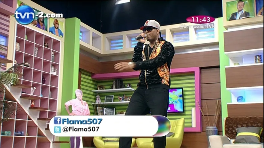 Artista -  Flama "La Mirada"