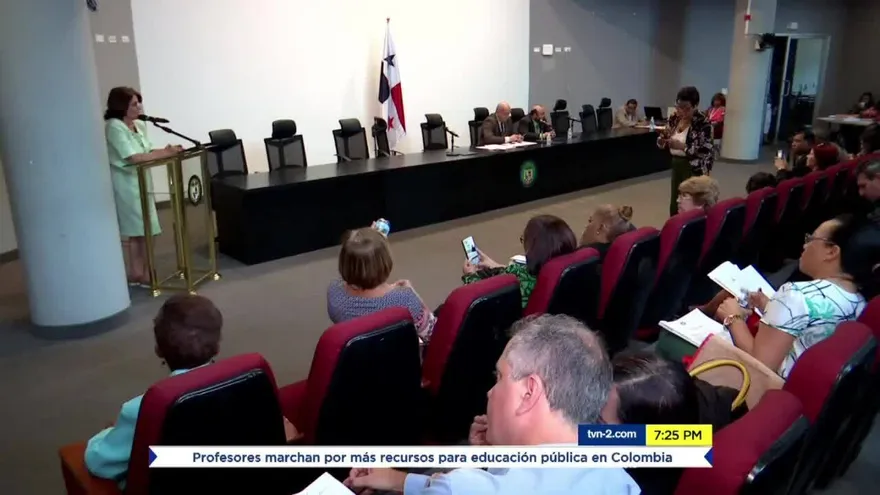 Discuten proyectos de ley sobre medicamentos