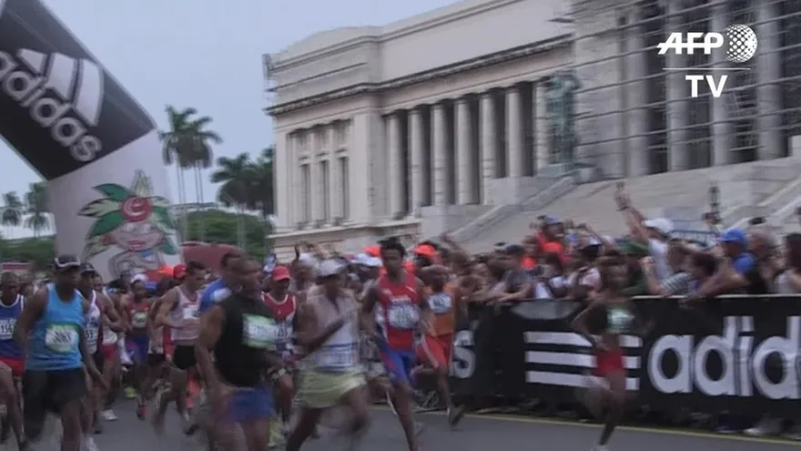 Cifra récord de estadounidenses anima maratón de La Habana