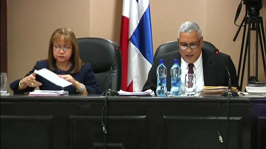 Caso Pinchazos telefónicos