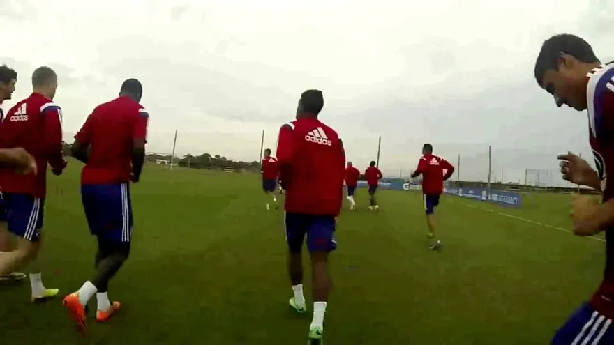 Curiosidades de la Sele, Blas Pérez en close up entrenando con FC Dallas