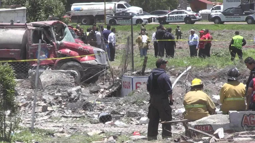 Explosión por juegos pirotécnicos deja 24 muertos en México