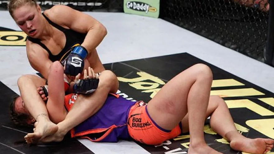 Mujeres al poder de la MMA este sábado