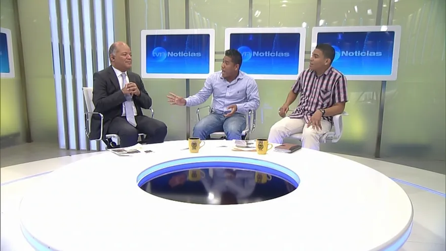 Luis Aldeano y Luis Quintero, estudiantes de Agronomía piden al gobierno apoyo para compra de finca.