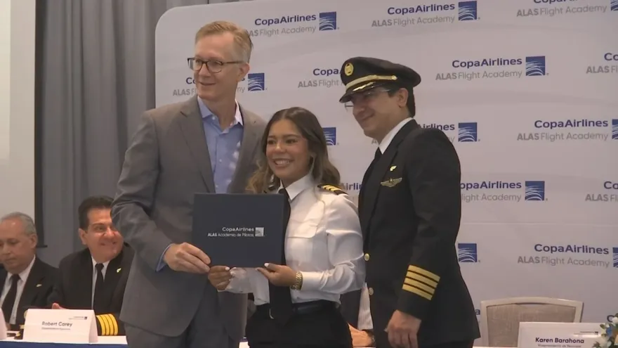 Copa Airlines apuesta por talento panameño con nueva graduación de 42 pilotos
