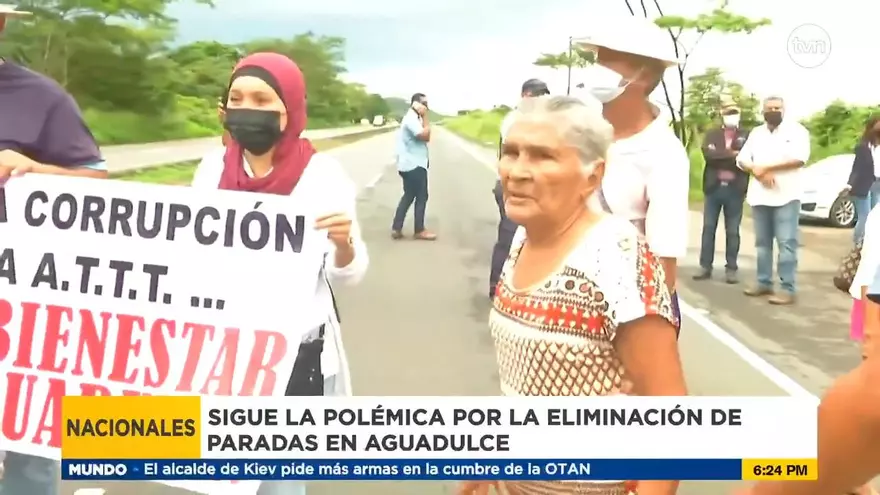 Polémica por eliminación de paradas en Aguadulce